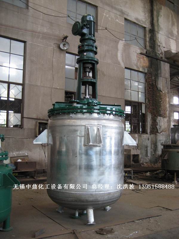 濃硝酸儲(chǔ)罐、鋁儲(chǔ)罐、濃硝酸高位槽、鋁高位槽、濃硝酸計(jì)量罐 